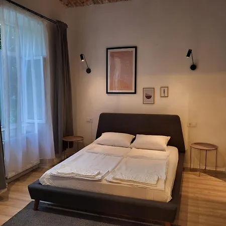 Quiet Oasis In Center * Κλουζ-Ναπόκα